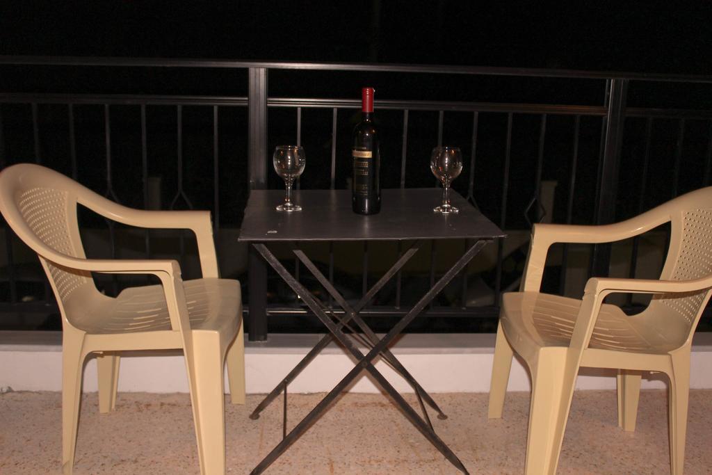 Garden Apartment ريثيمنو المظهر الخارجي الصورة